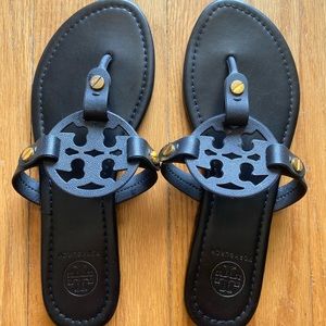 Black with gold Tory Burch Sandals Size 9